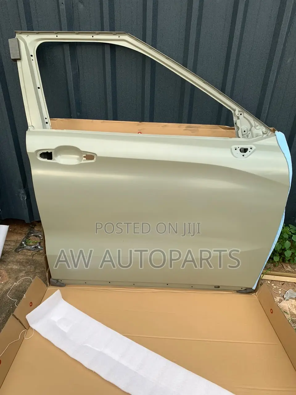 Mitsubishi Outlander 2023 Door