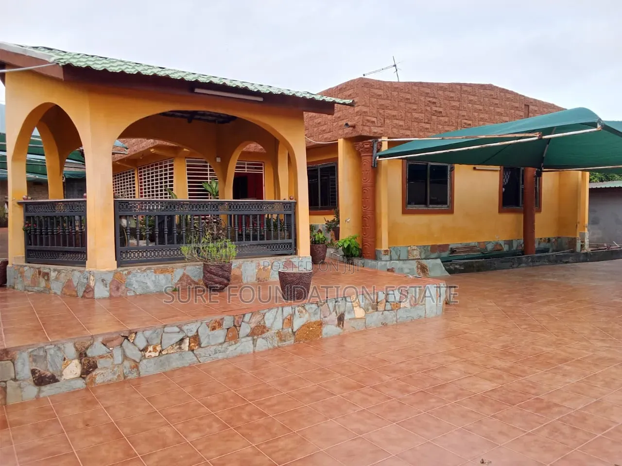 4bdrm House in Dansoman, Sahara for rent