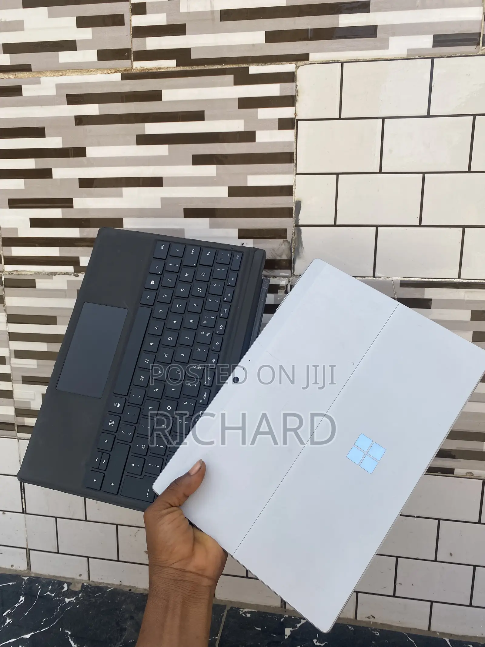 Laptop Microsoft Surface Pro 5 4GB Intel Core i5 SSD 128GB