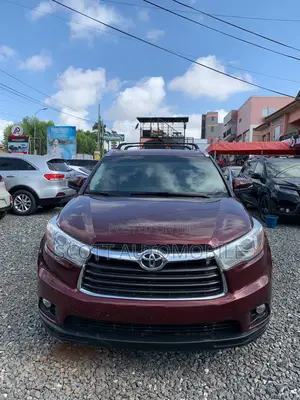 Toyota Highlander LE 4x2 (2.7L 4cyl 6A) 2017 Red