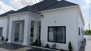 Furnished 4bdrm House in Metright Properties, Baatsona Total for sale