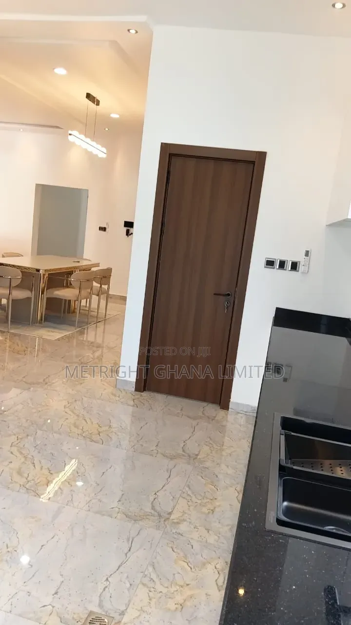 Furnished 4bdrm House in Metright Properties, Baatsona Total for sale