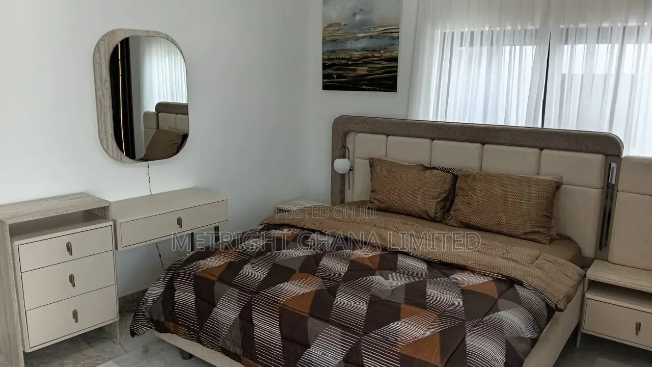 Furnished 4bdrm House in Metright Properties, Baatsona Total for sale
