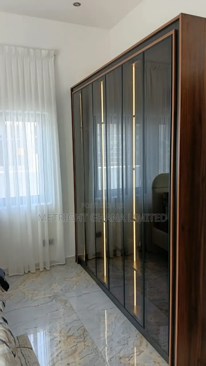Furnished 4bdrm House in Metright Properties, Baatsona Total for sale