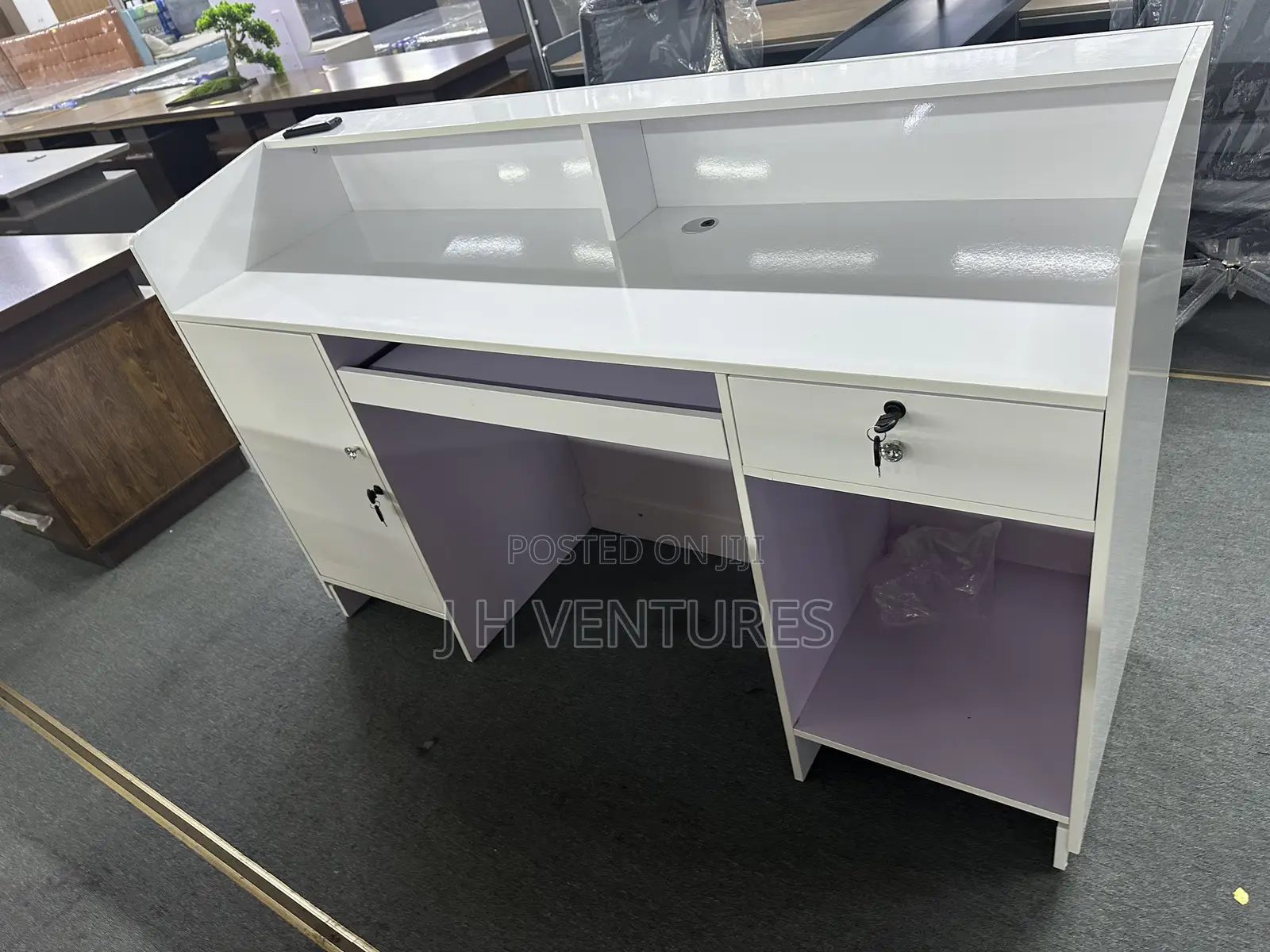 Front Desk (A-018))