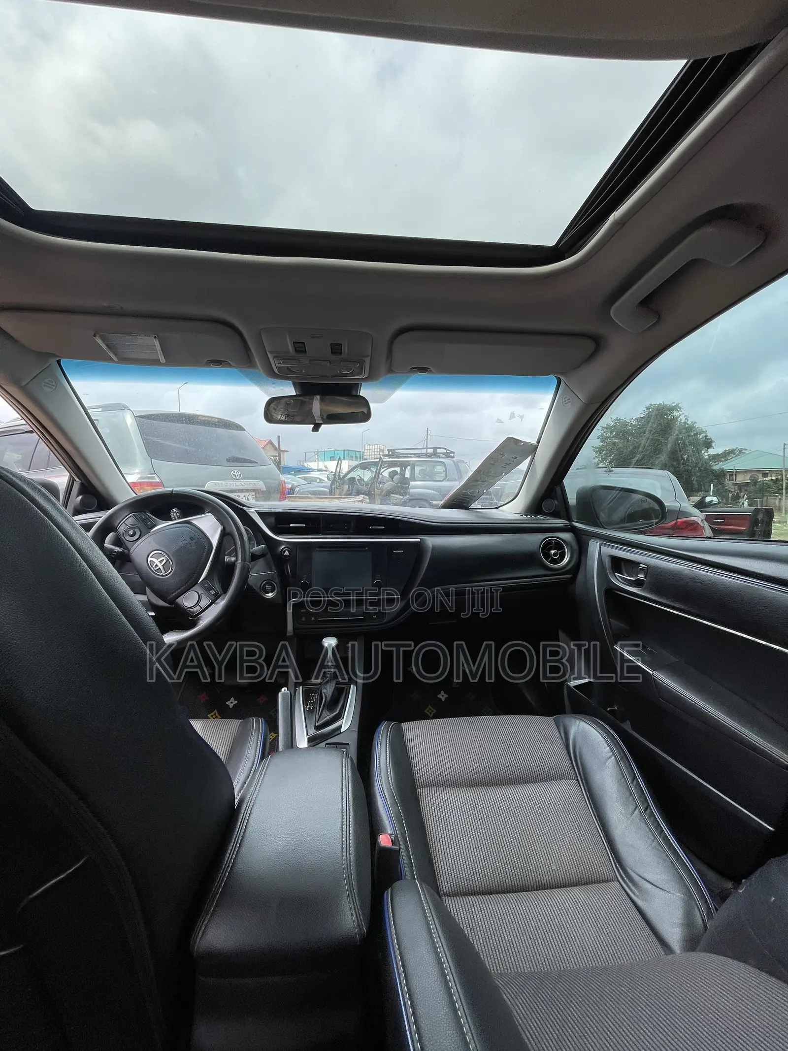 Toyota Corolla 2017 Black