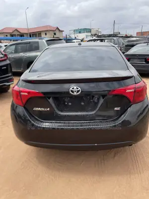 Toyota Corolla 2017 Black