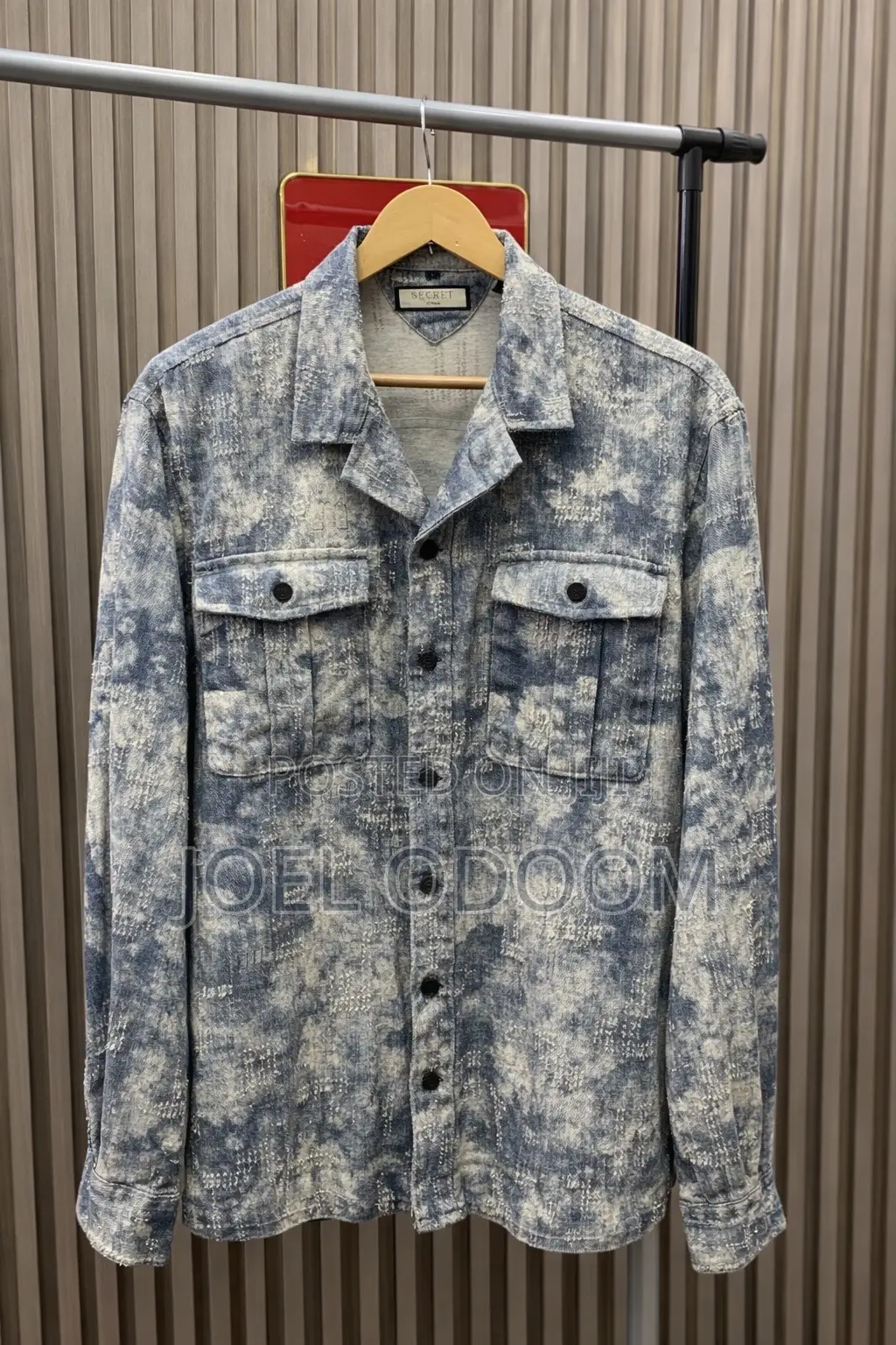 Men Long Sleeves Shirt
