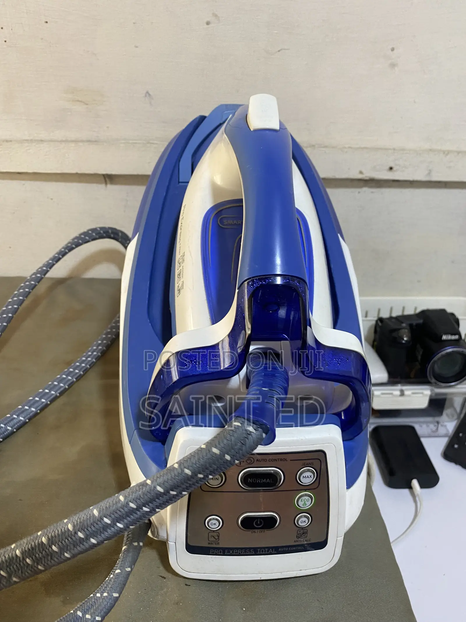 Industrial Steam Iron