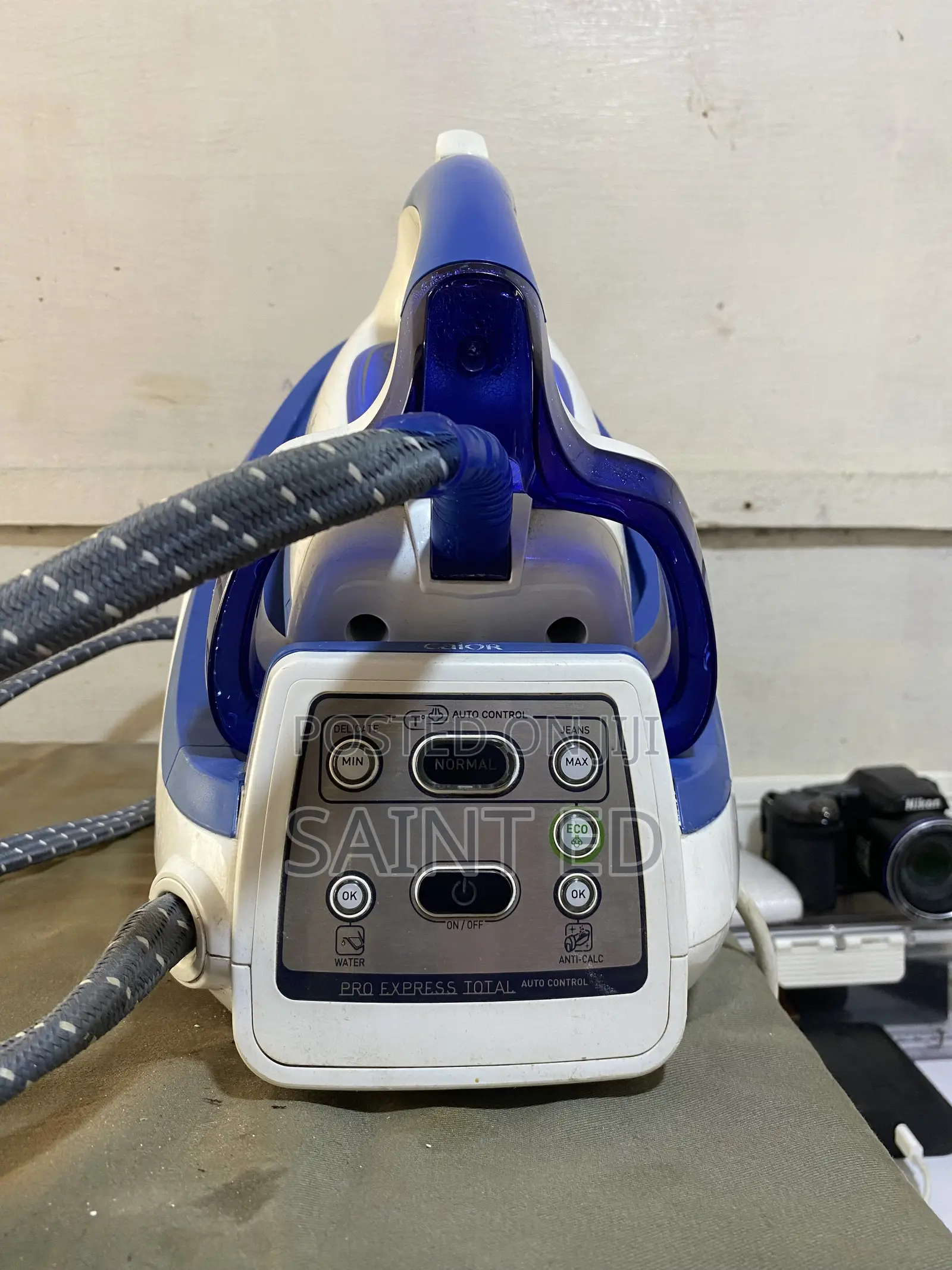 Industrial Steam Iron