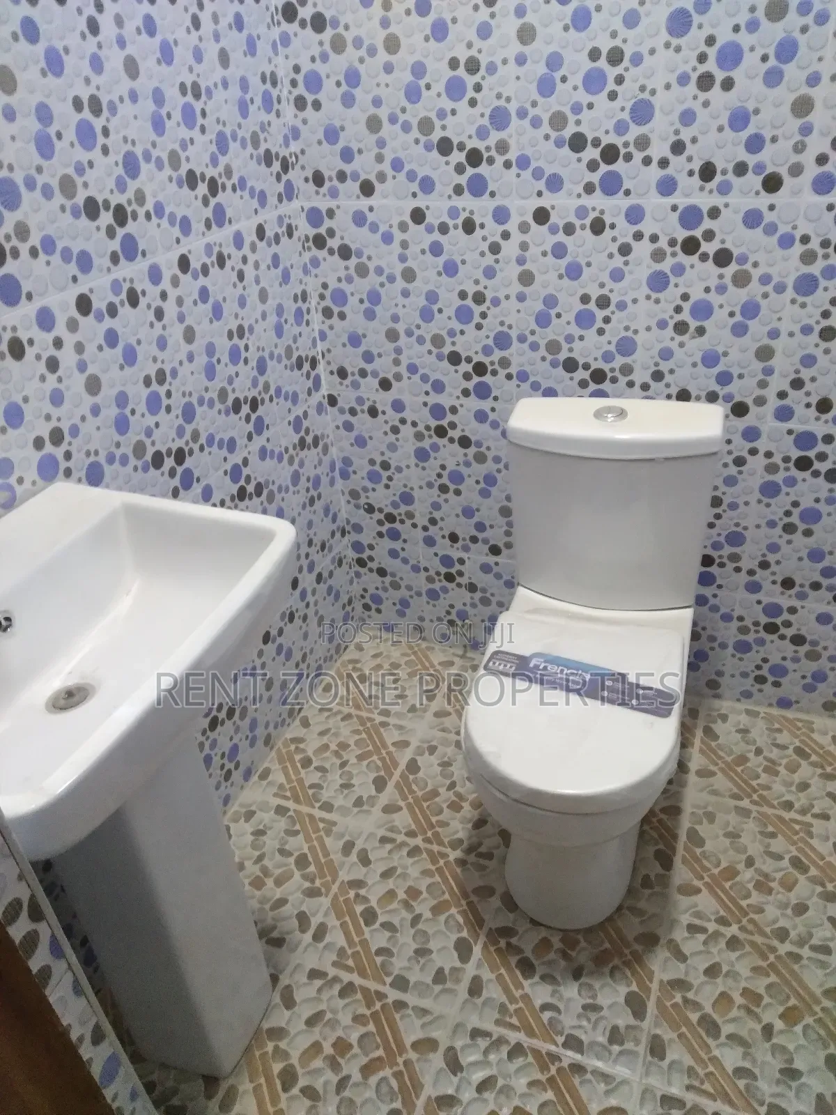 2bdrm Apartment in Pokuase for rent