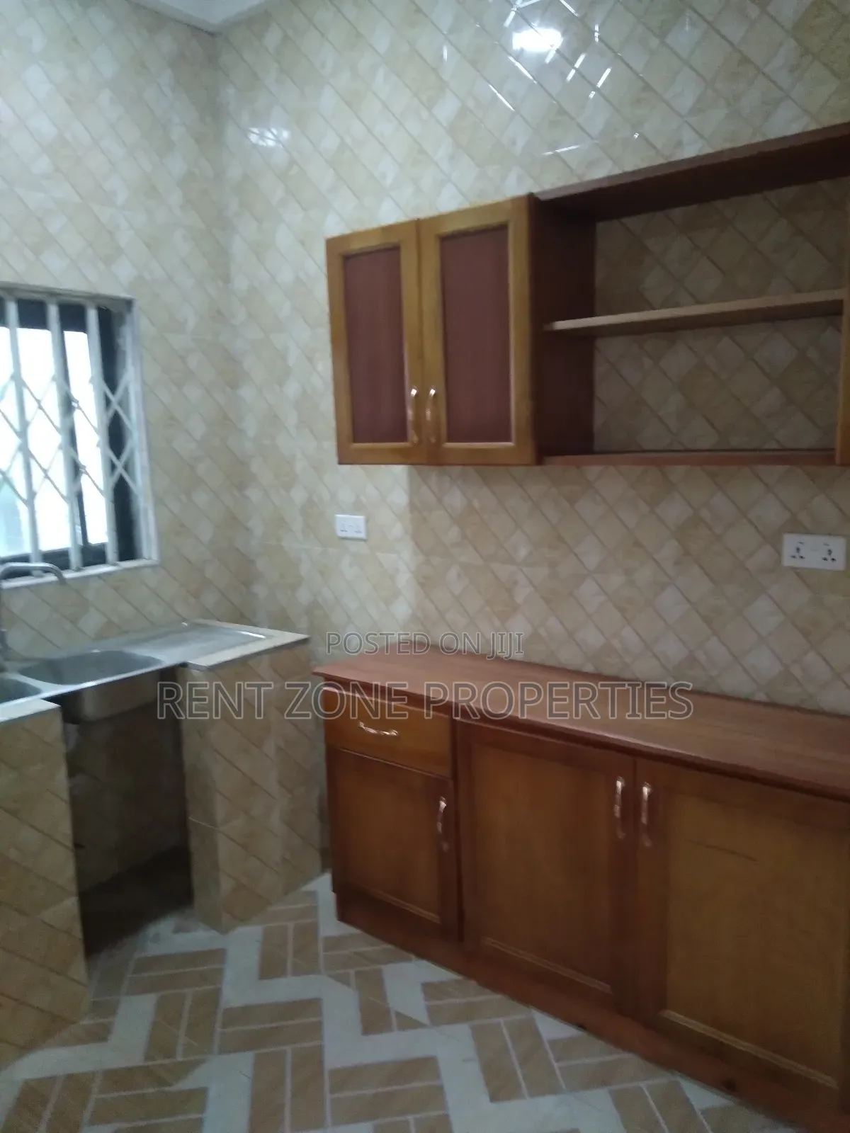 2bdrm Apartment in Pokuase for rent
