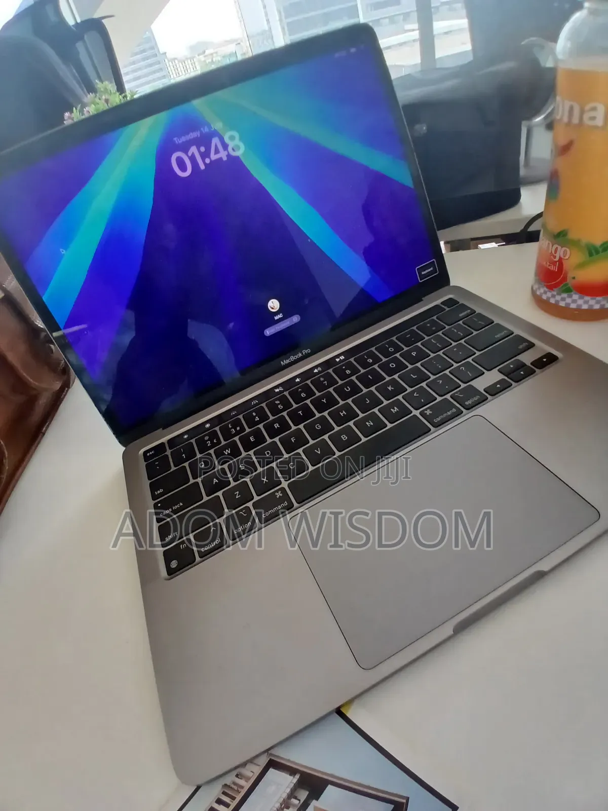 Laptop Apple MacBook Pro 2020 M1 16GB Apple M1 Pro SSD 512GB