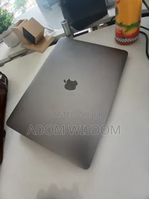 Laptop Apple MacBook Pro 2020 M1 16GB Apple M1 Pro SSD 512GB