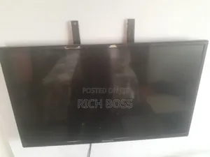Prosonic32 Inch Flat-Screen Smart Digital TV,