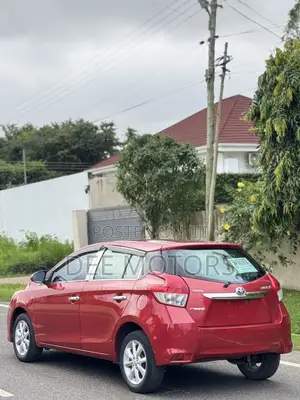 Toyota Yaris SE Hatchback 5dr 2014 Red