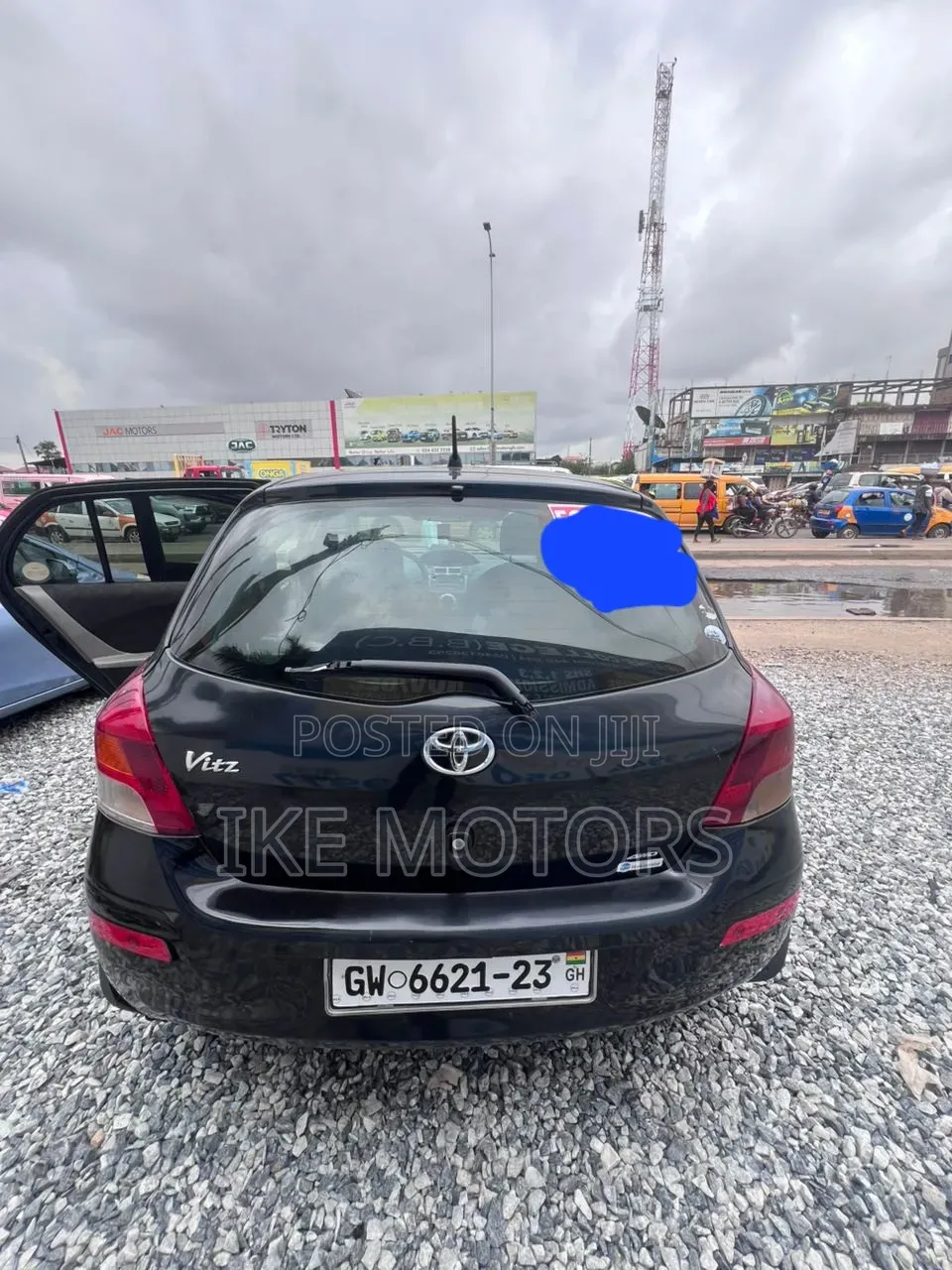 Toyota Vitz 2010 Black