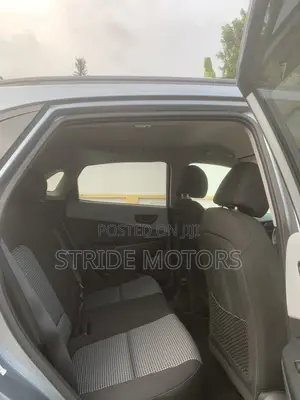Hyundai Kona SEL 2021 Gray