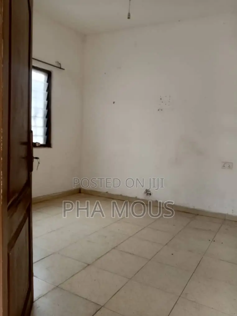 1bdrm Apartment in Achimota for rent