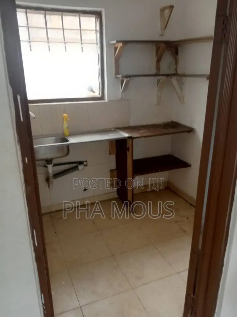 1bdrm Apartment in Achimota for rent