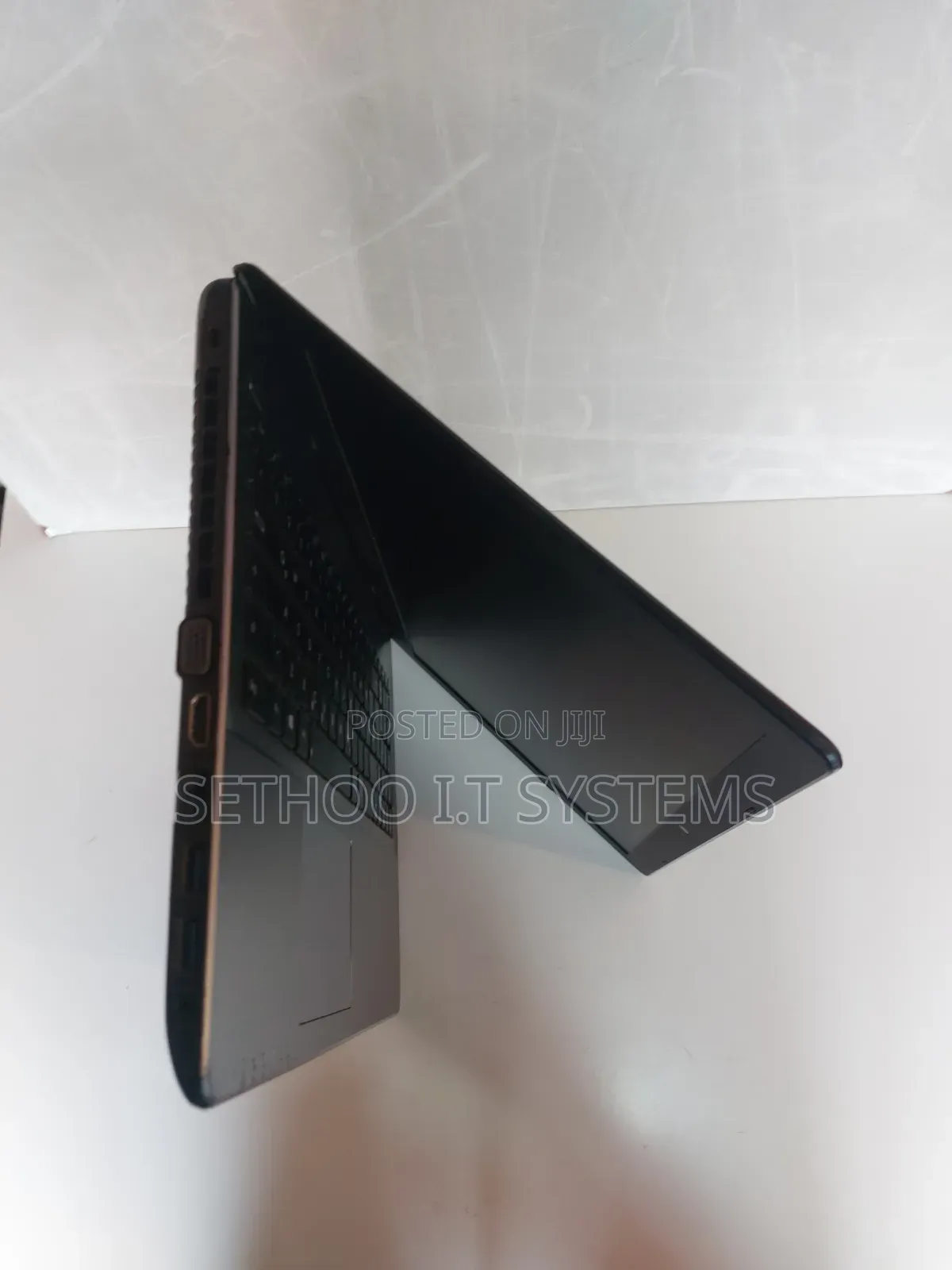 Laptop Asus F550CC 8GB AMD HDD 500GB