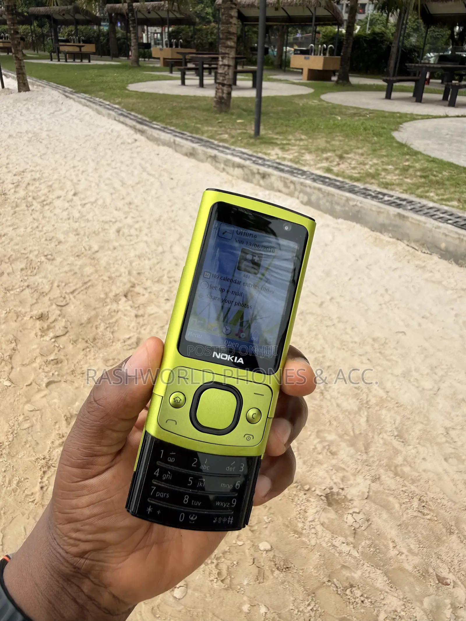Nokia 6700 slide Green