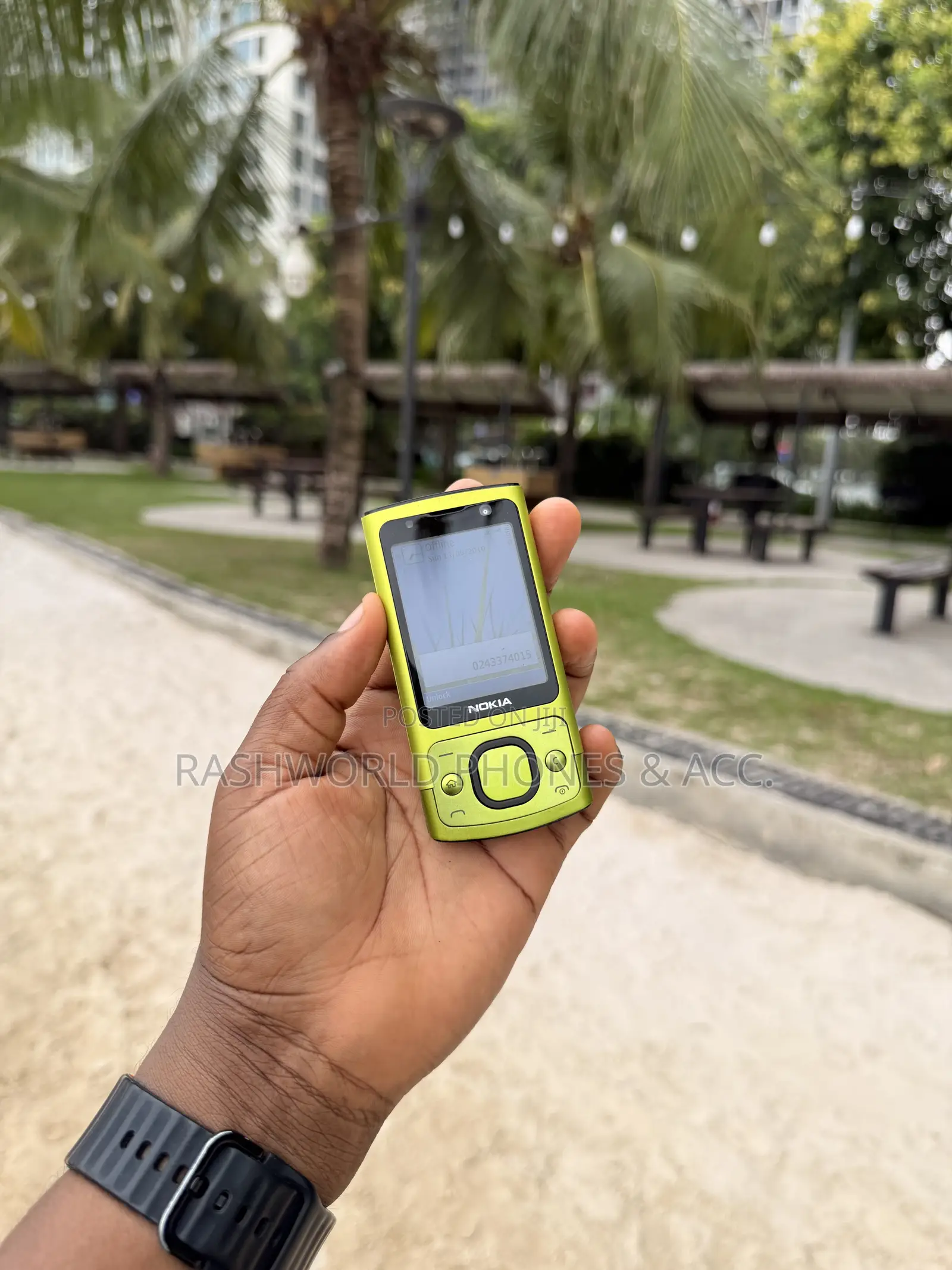 Nokia 6700 slide Green
