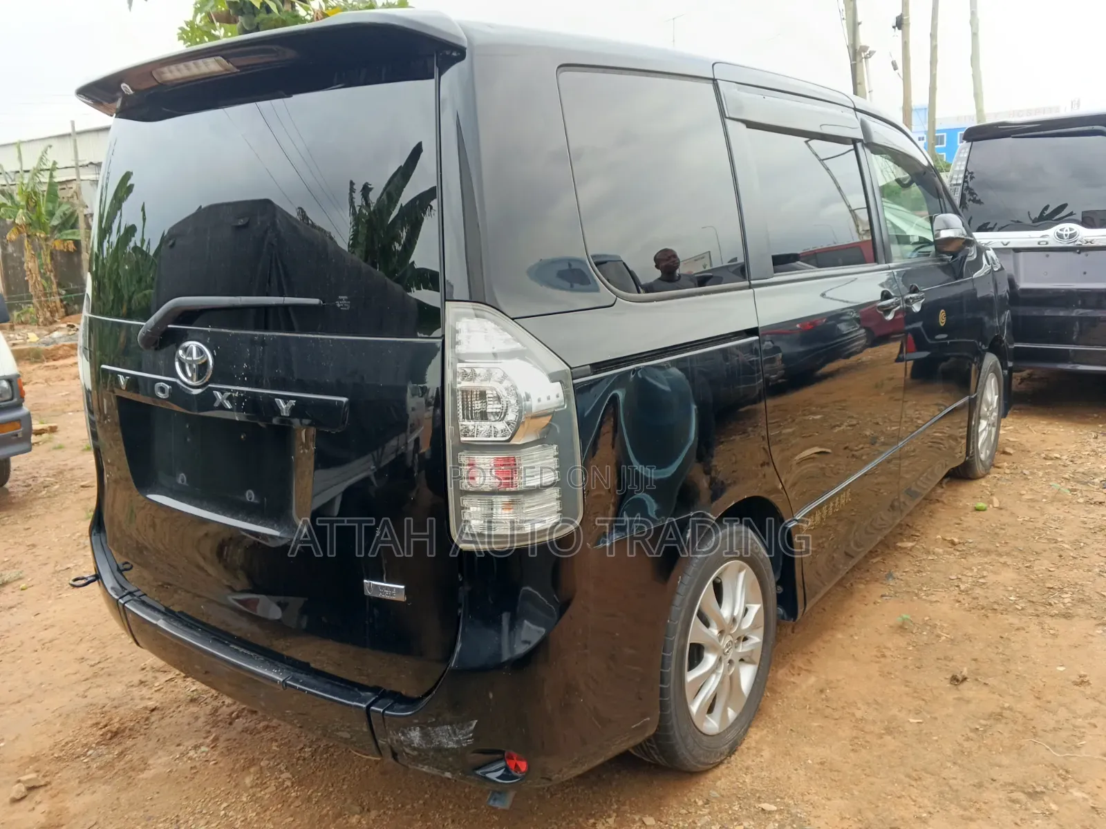 Toyota Voxy 2001 Black