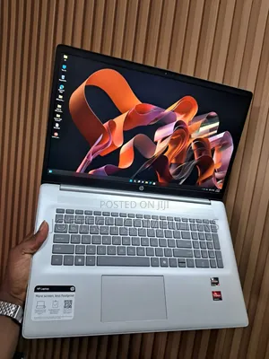 Laptop HP 15 8GB AMD Ryzen 5 SSD 512GB