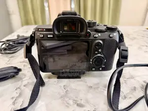 Fresh Unboxed Sony A7RIII CAMERA