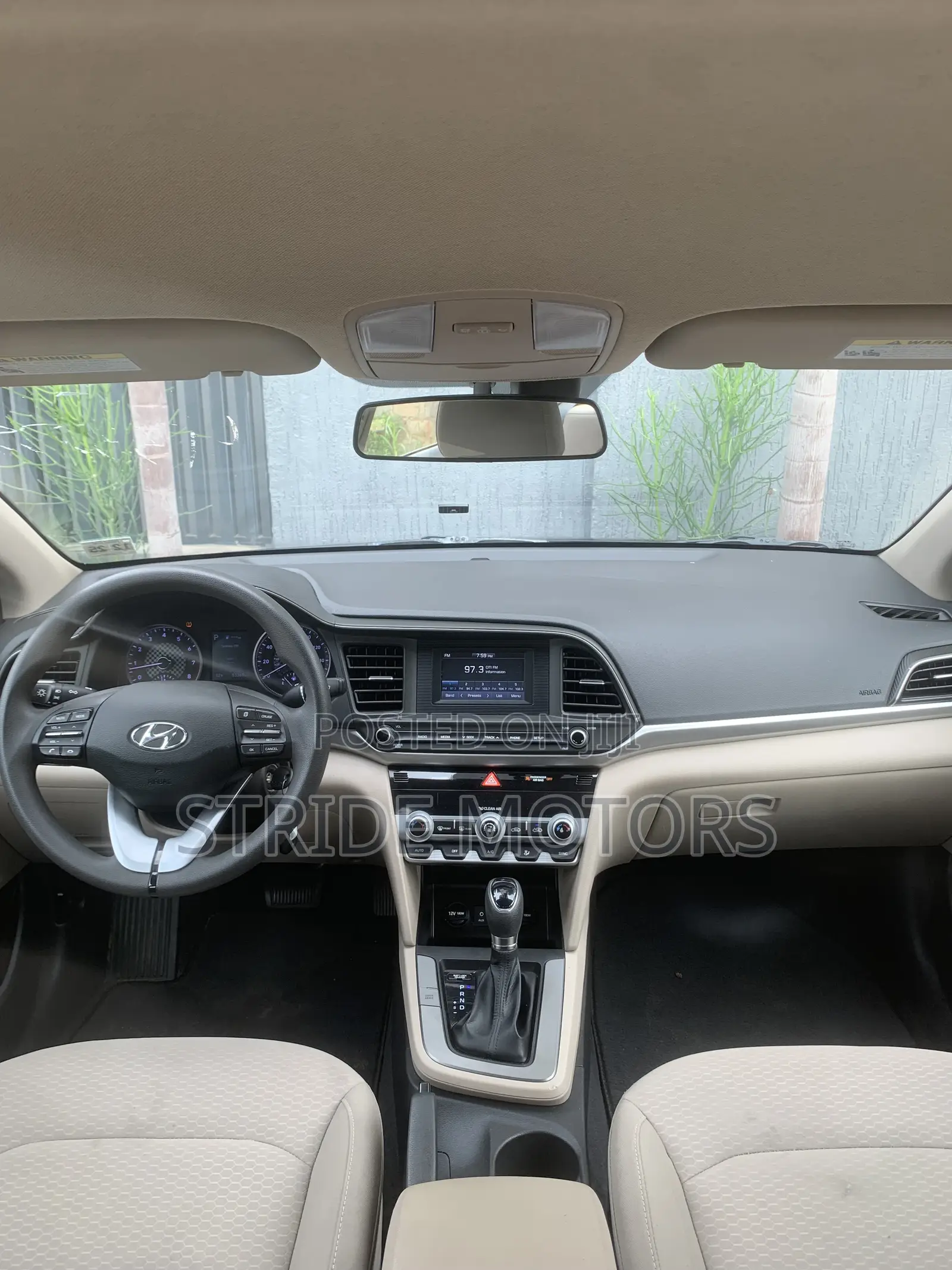 Hyundai Elantra SE 2020 Black