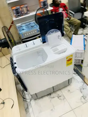 Ultra Modern WM Topload Twintub Semi Automatic 10.5hp TCL