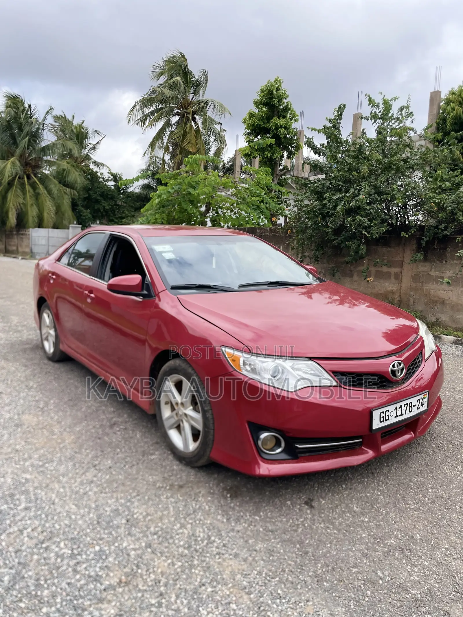Toyota Camry 2014 Red