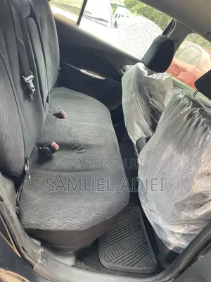 Toyota Yaris 2010 Gray