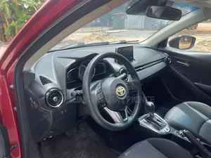 Toyota Yaris iA 1.5 FWD 2018 Red