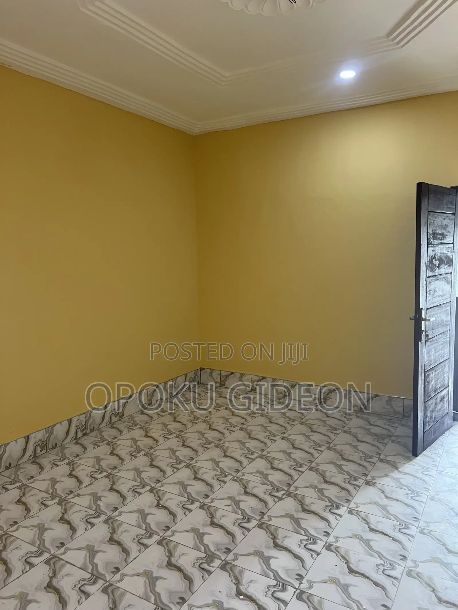 1bdrm Room & Parlour in Ablekuma for rent