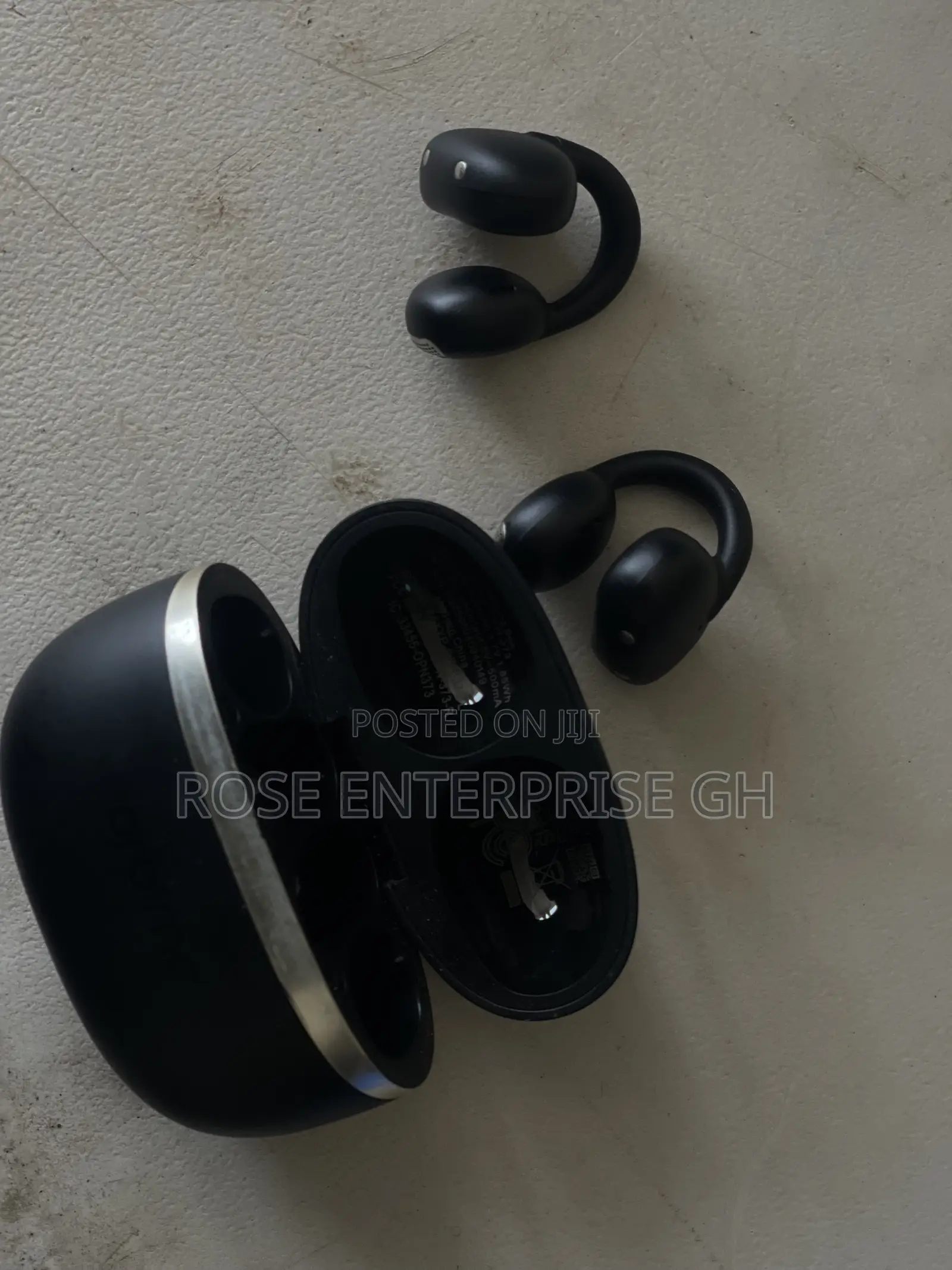 Oriamo Earphones