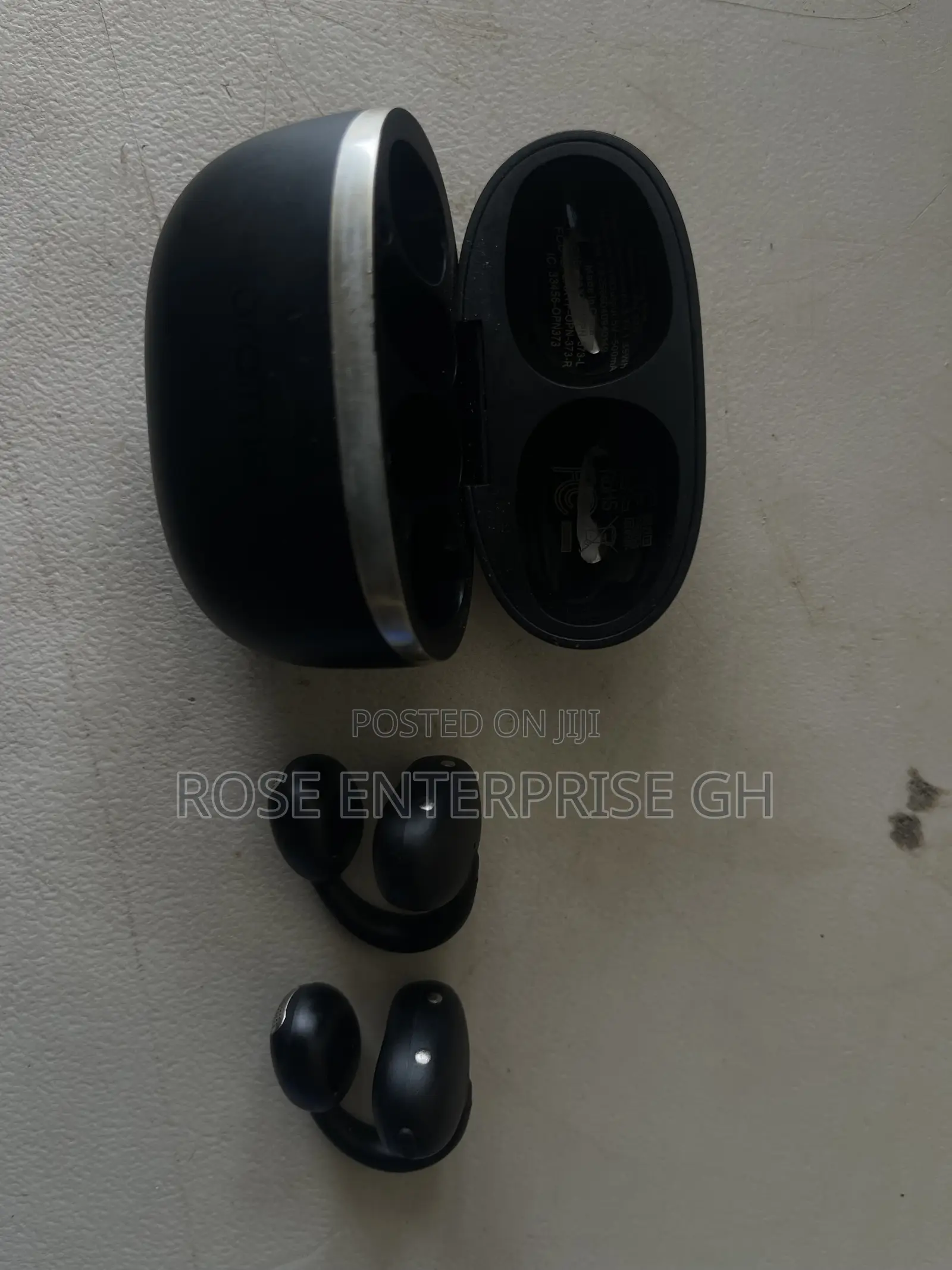 Oriamo Earphones