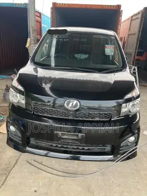 Toyota Voxy 2012 Black