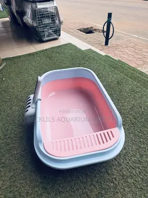 Spacious Catlitter Box