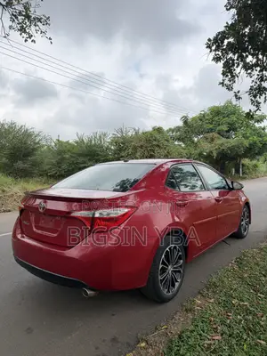 Toyota Corolla S Premium 4dr Sedan (1.8L 4cyl CVT) 2016 Red