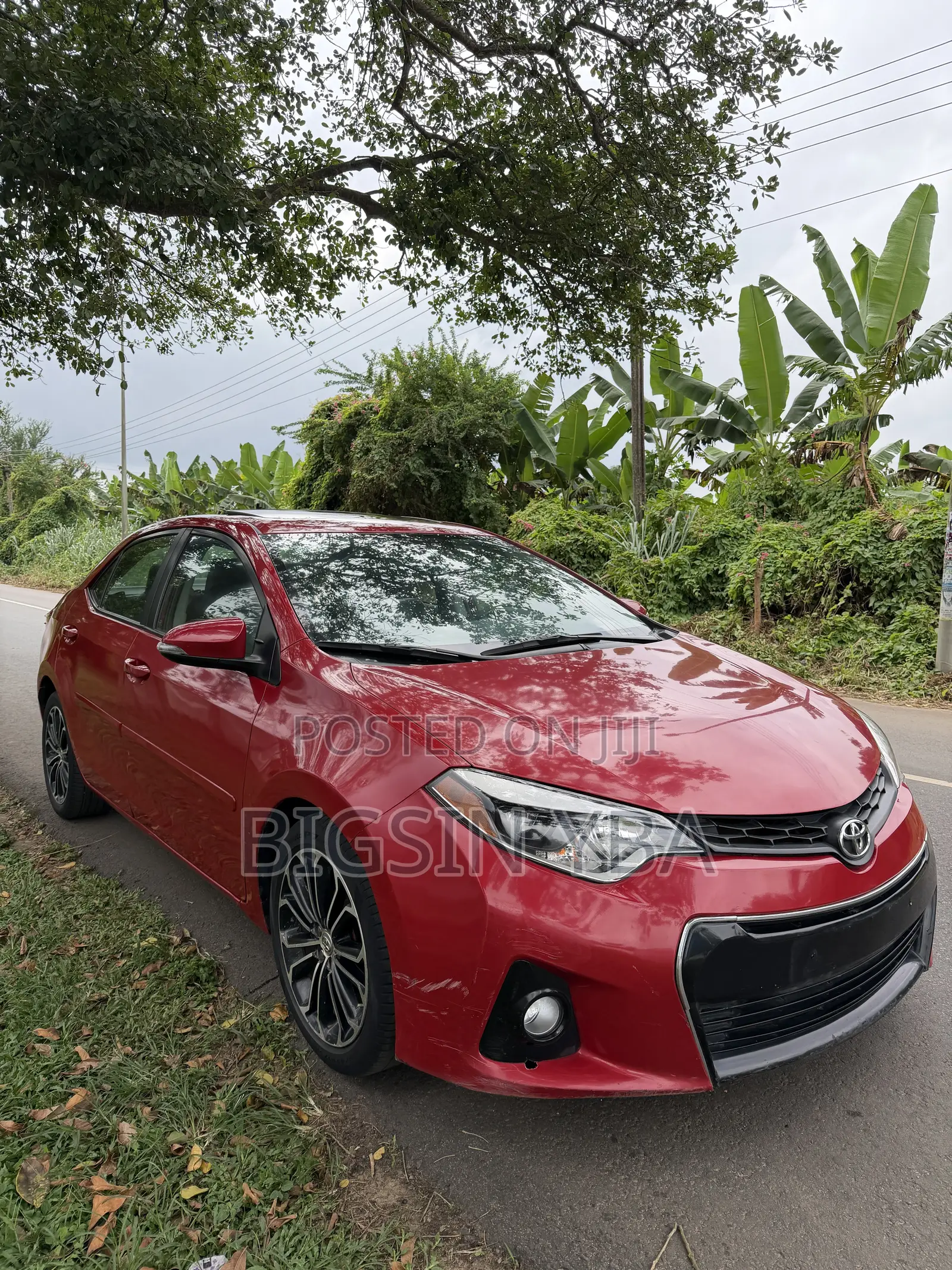 Toyota Corolla S Premium 4dr Sedan (1.8L 4cyl CVT) 2016 Red