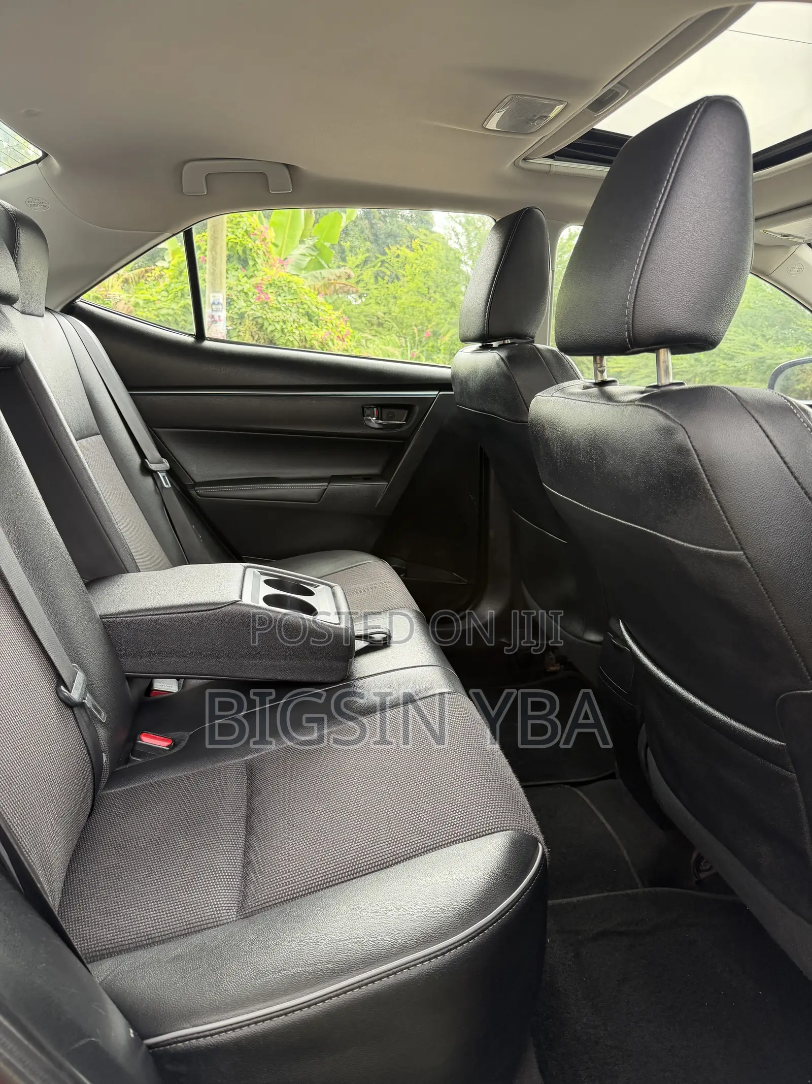 Toyota Corolla S Premium 4dr Sedan (1.8L 4cyl CVT) 2016 Red