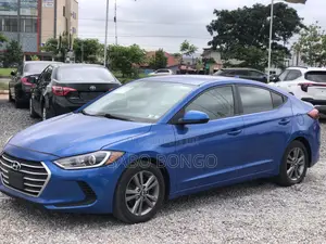 Hyundai Elantra Sport Sedan FWD (1.6L 4cyl 6M) 2017 Blue