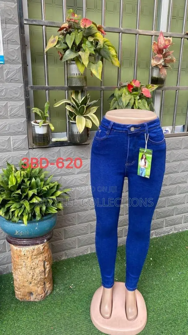 Quality Ladies Pencil Jeans in 27-34