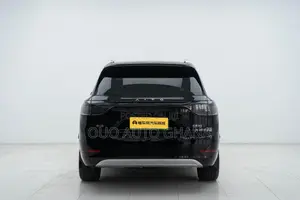 New AITO M9 1.5 Hybrid EREV AWD 2024 Black