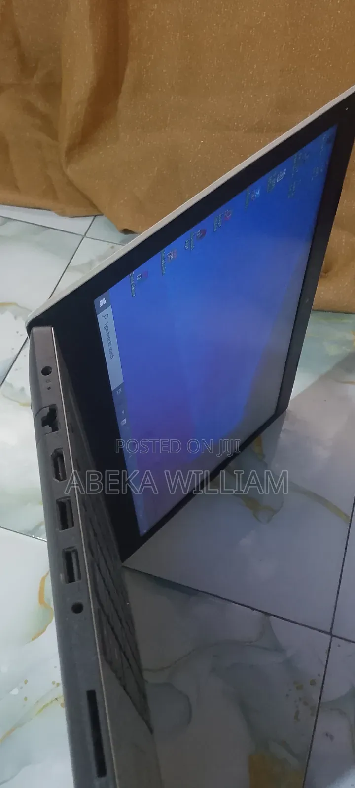Laptop Lenovo IdeaTab N585 4GB Intel Celeron HDD+SSD 48GB