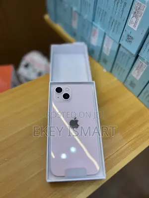 New Apple iPhone 13 128 GB Pink