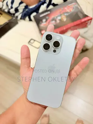 Apple iPhone 15 Pro Max 256 GB Silver