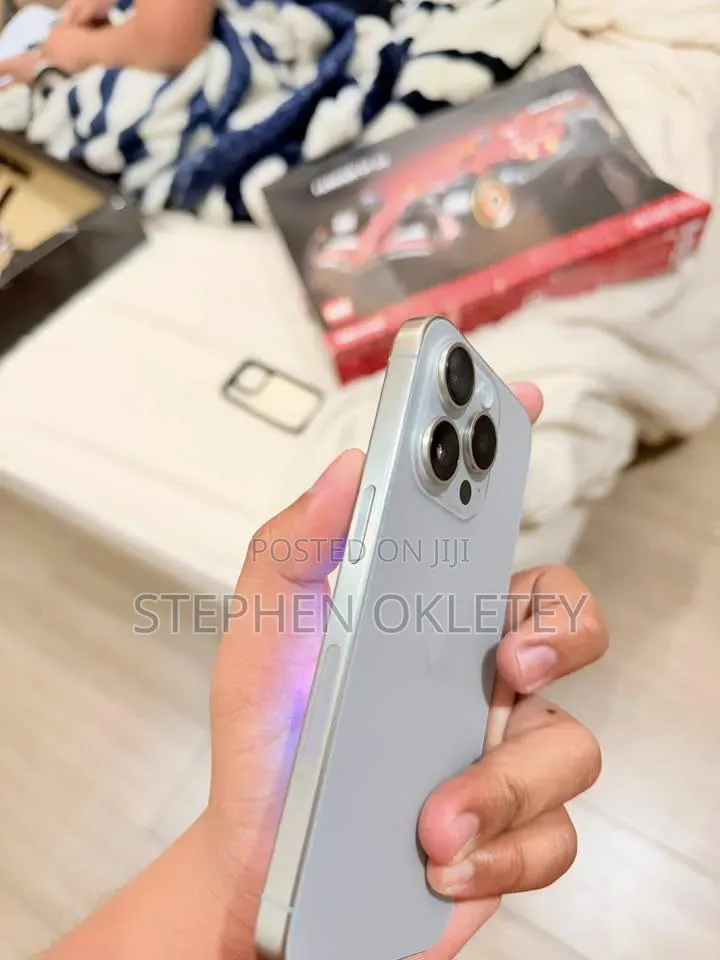 Apple iPhone 15 Pro Max 256 GB Silver